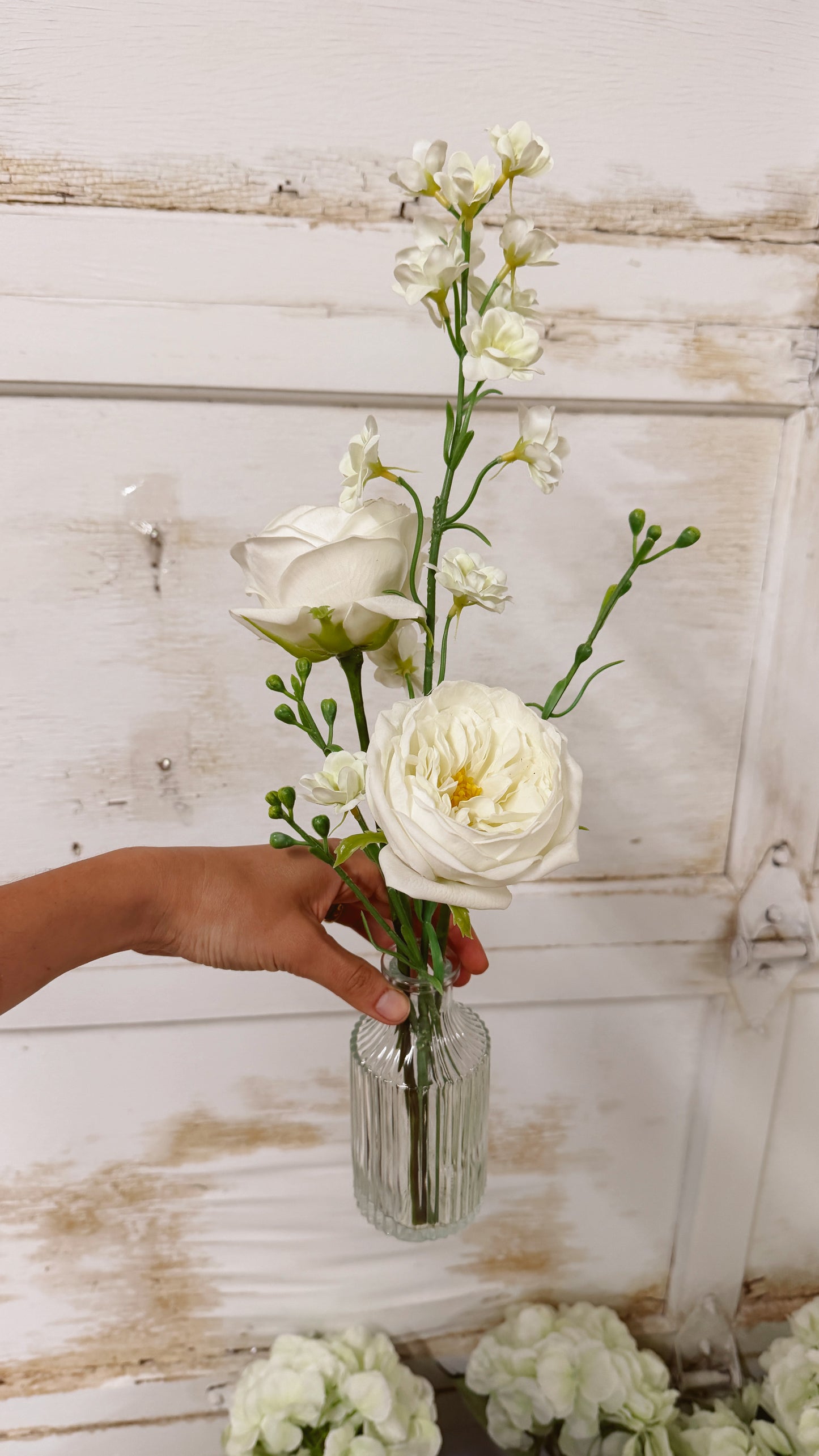 The White Hydrangea Tabletop Centrepiece Package
