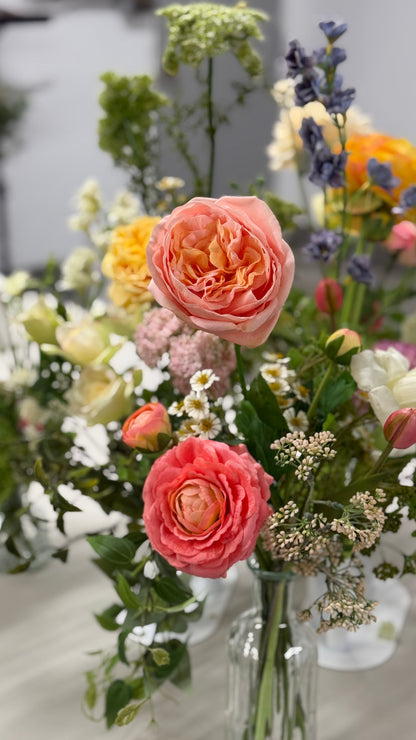 The Sunburst Bud Vase Tabletop Package