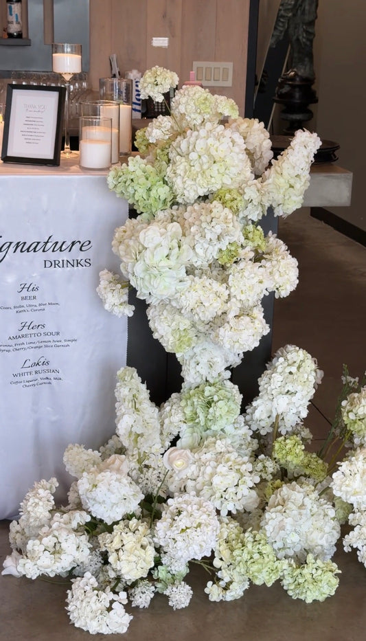 The White Hydrangea Bar Cascade