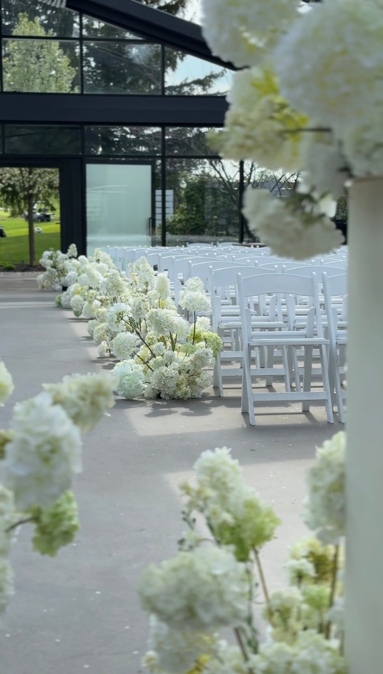 The White Hydrangea Aisle