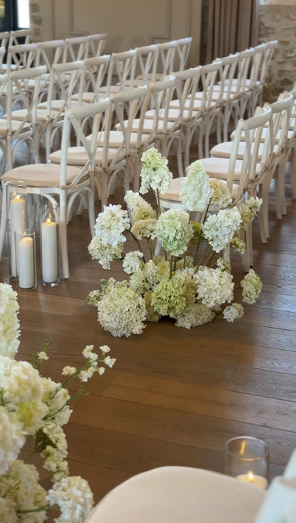 The White Hydrangea Aisle