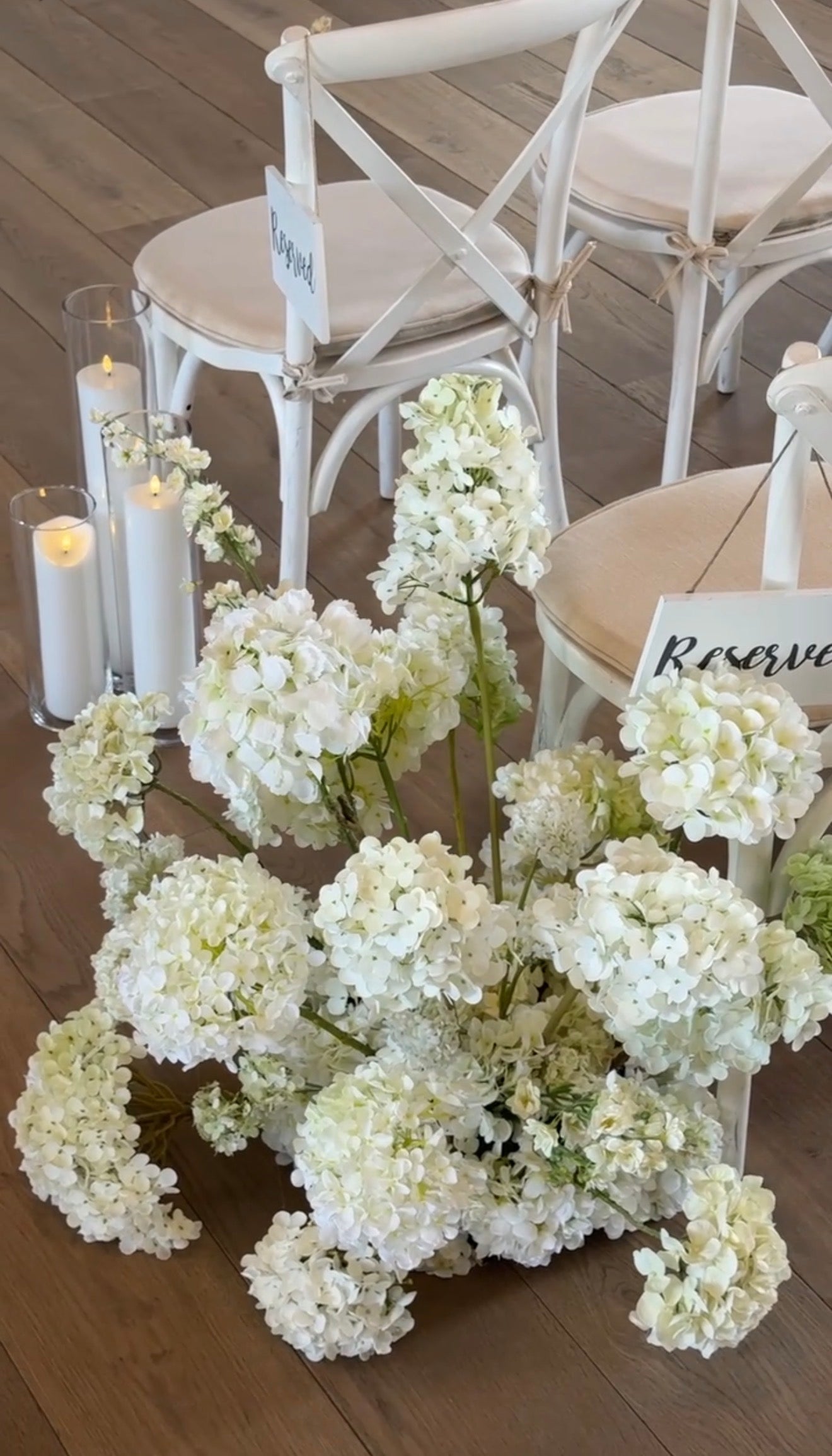 The White Hydrangea Aisle