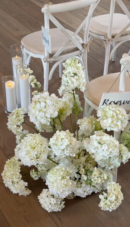 The White Hydrangea Aisle