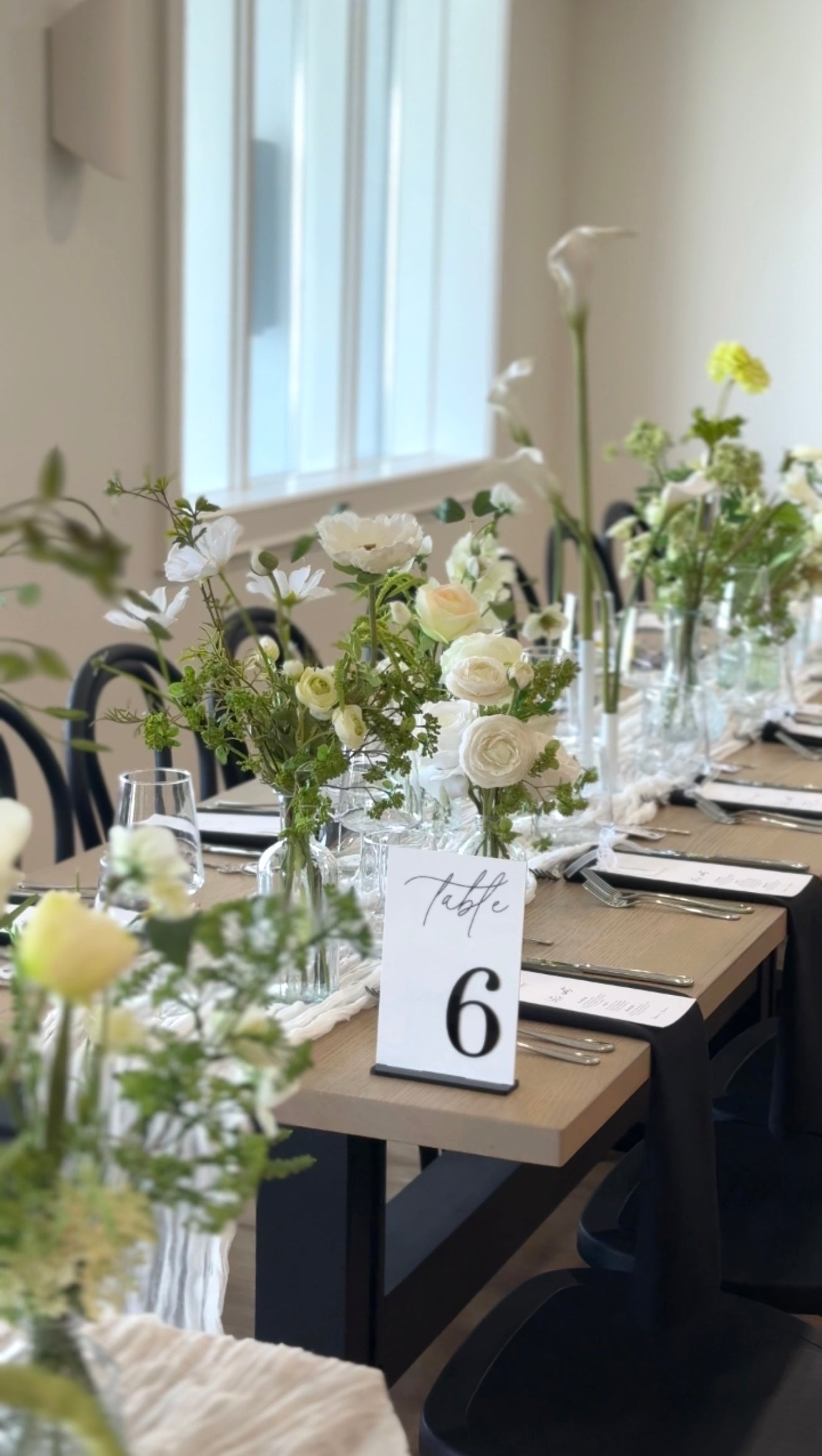 The Old Hollywood Tabletop Floral Package