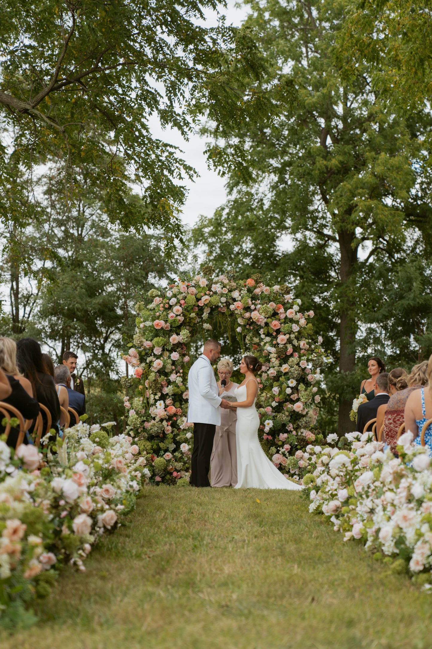 The Peach Aisle *NEW*