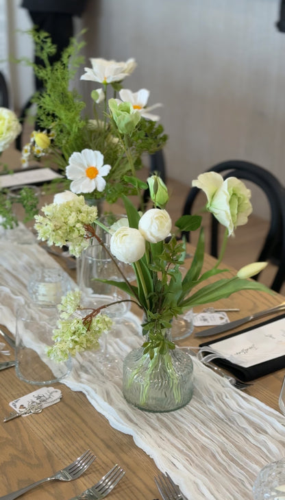The Old Hollywood Tabletop Floral Package