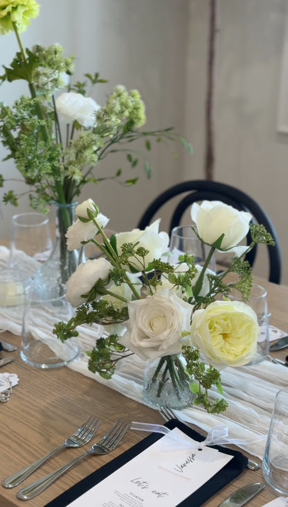 The Old Hollywood Tabletop Floral Package