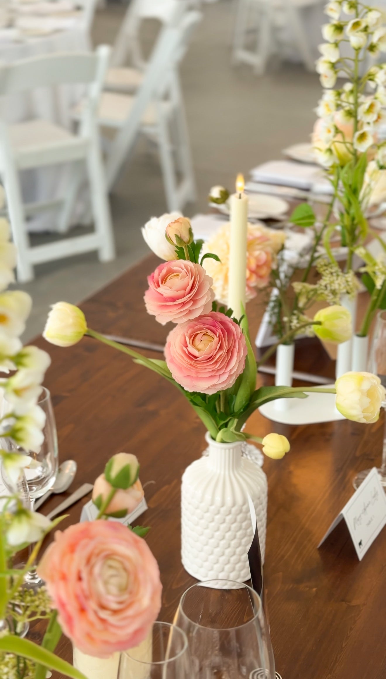 The Poppy Tabletop Floral Package
