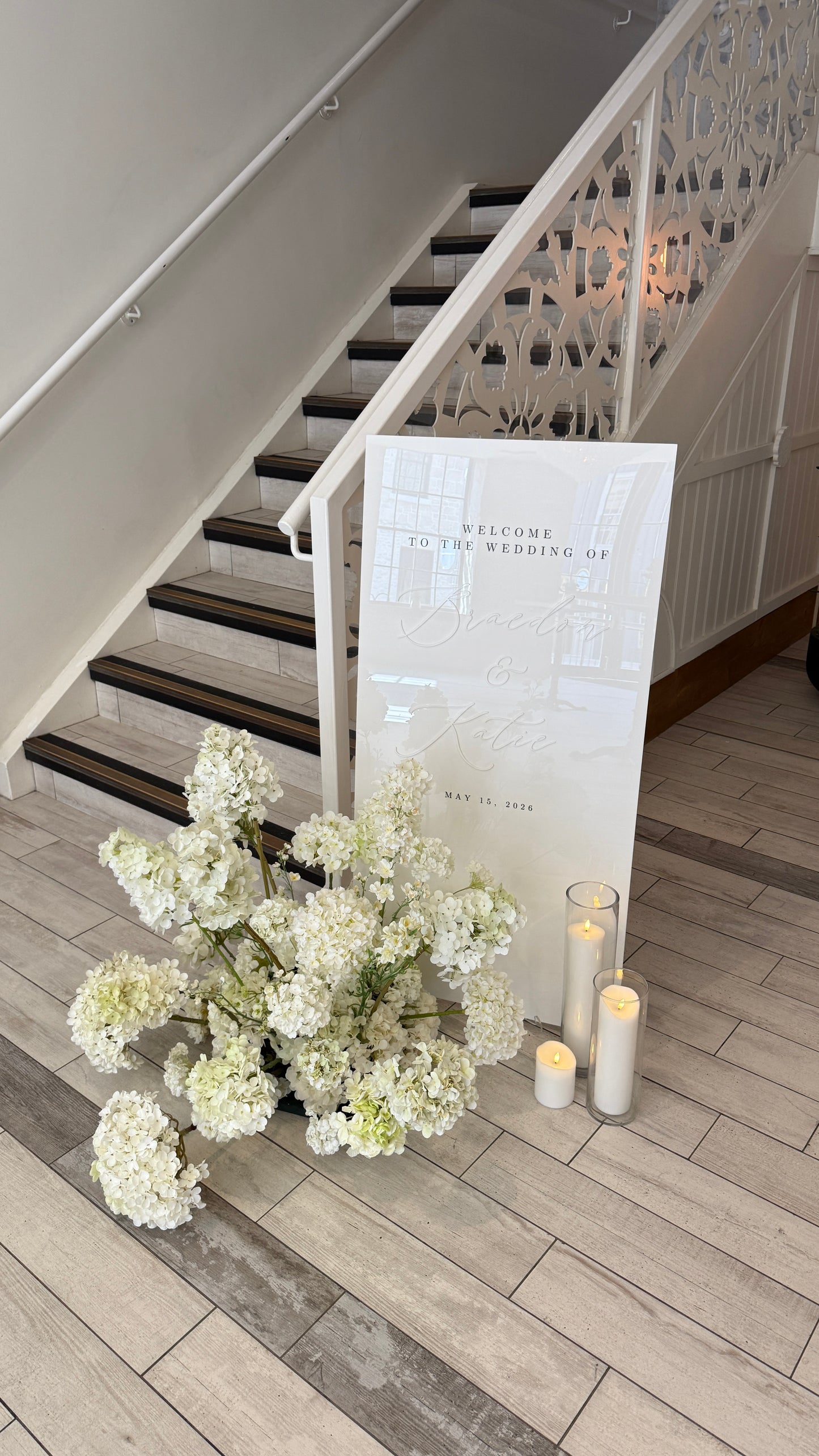 The White Hydrangea Aisle