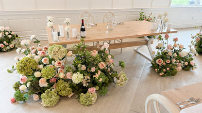 The Peach and Blush Aisle