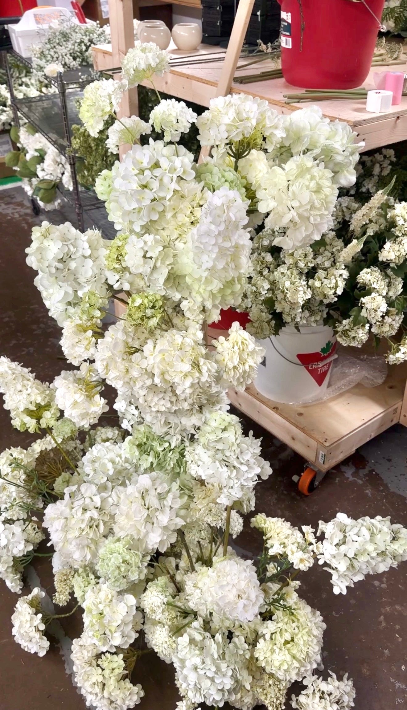 The White Hydrangea Bar Cascade - (Coming Soon)