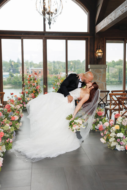 The Sunburst GROUNDED Arch Pillars (NEW)