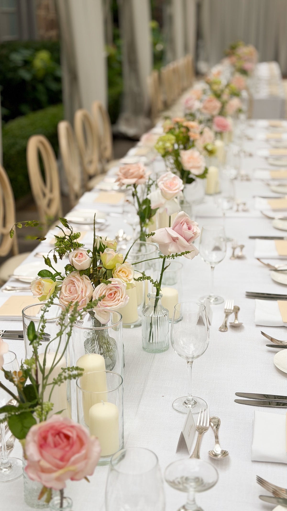 The Peach + Blush Garden Bud Vase Tabletop Package